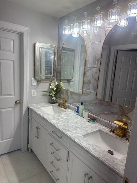 Building Photo - 111 Fawn Hill Rd