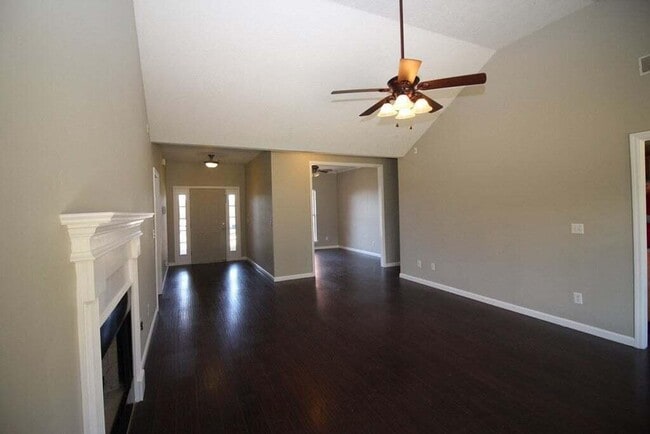 Building Photo - 306 Country Glen Ct