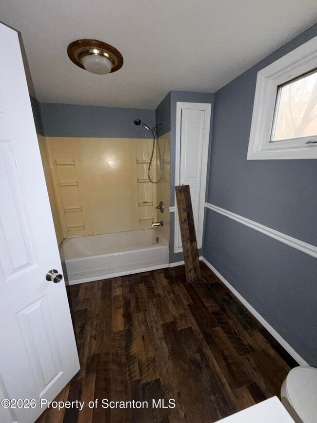 Building Photo - 3122 S Main St