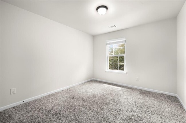 Building Photo - 2708 Morgan Glen Rd NE