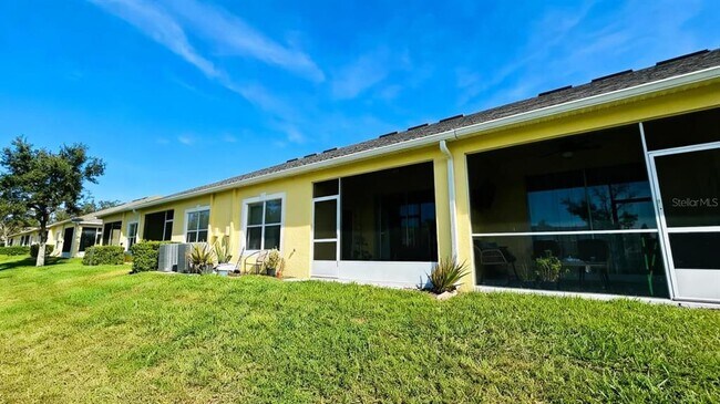 Building Photo - 4085 Shadetree Ln
