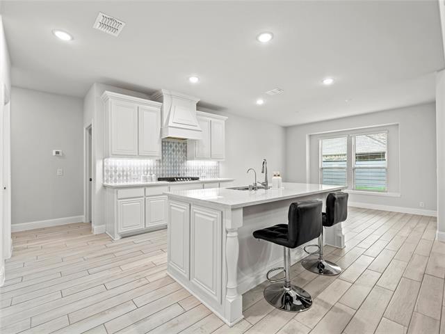 Building Photo - 7637 Bird Cherry Ln