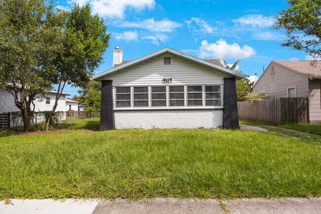 Building Photo - 4119 1st Ave N