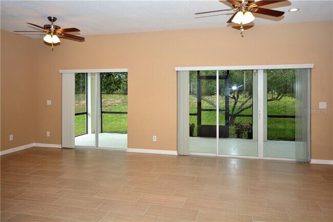 Building Photo - 10747 Masters Dr