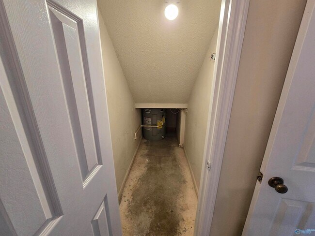 Building Photo - 11539 Jade Ln SE