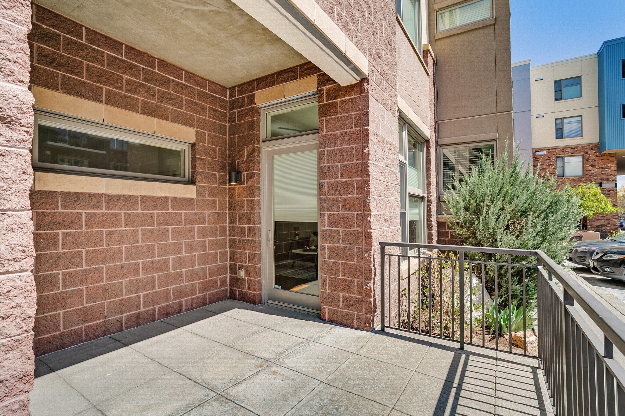 Building Photo - 3701 Arapahoe Ave