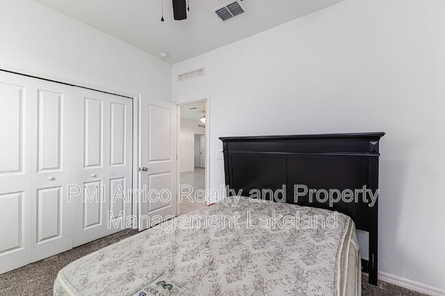 Building Photo - 1228 Tyler Lp