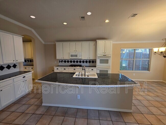 Building Photo - 13218 Grayhawk Boulevard