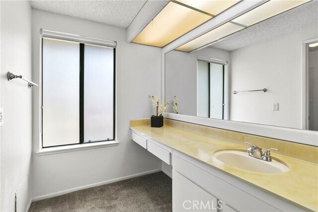 Building Photo - 6516 E Camino Vista