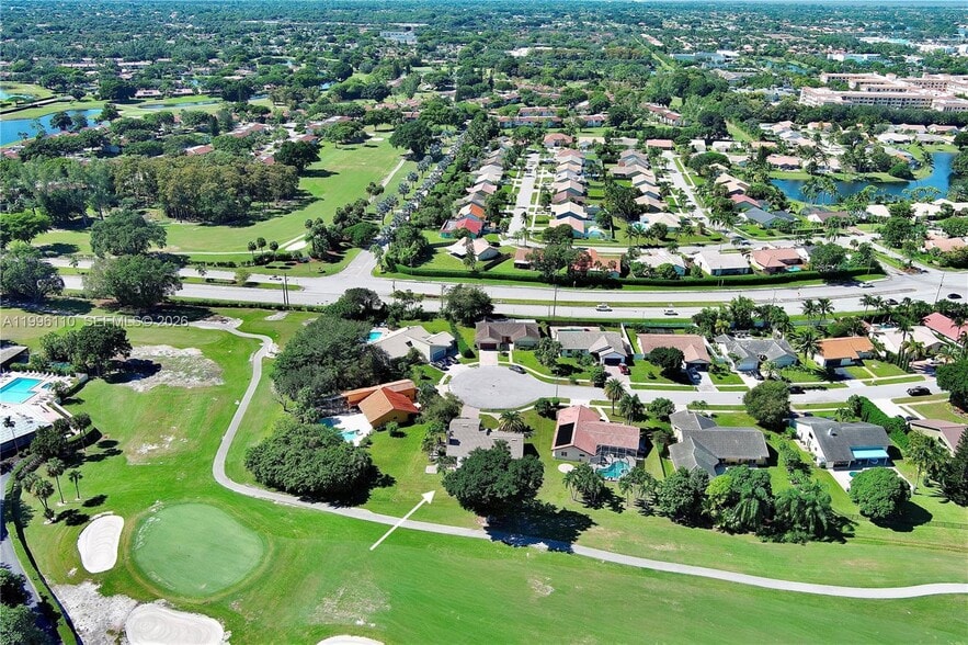 Building Photo - 21344 Escondido Way S