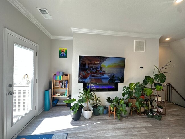 Building Photo - New construction 3 bedroom, 3.5 bathroom c...