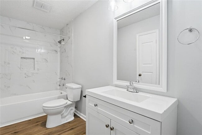Building Photo - 285 Cline Valley Pl
