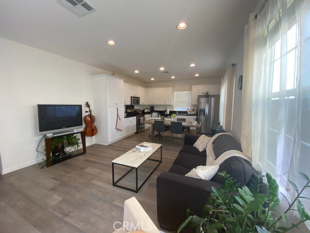 Building Photo - 21948 Moveo Dr