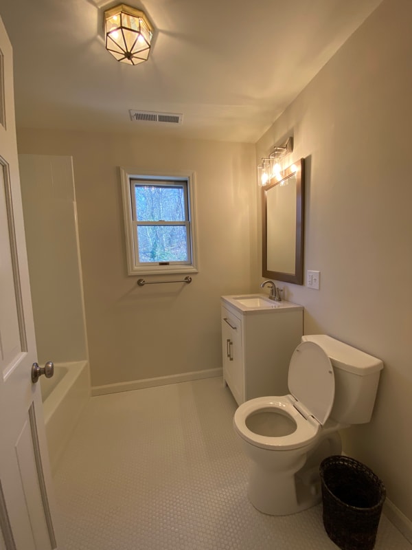 Building Photo - 442 Bradshaw Ln