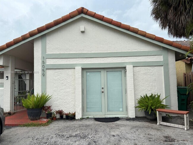 Primary Photo - 15059 SW 96th Terrace