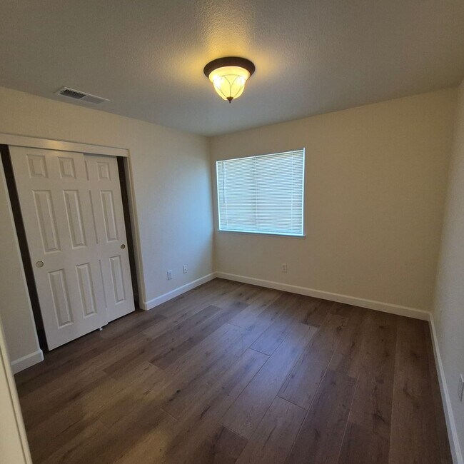 Building Photo - 5317 Buckwood Way