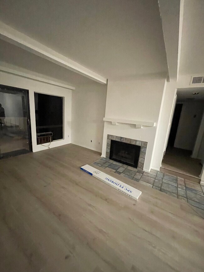 Family Room with fireplace - 21372 Brookhurst St
