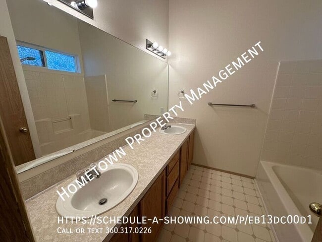 Building Photo - 5622 29th Ct SE
