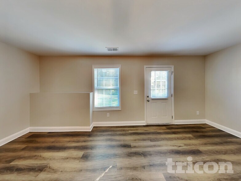 Building Photo - 117 Grizzly Trail