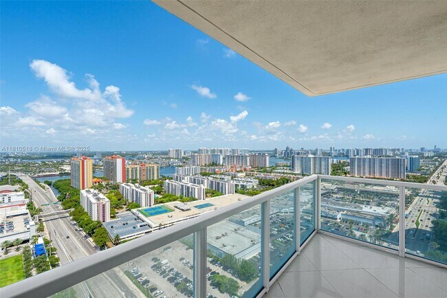 Building Photo - 16699 Collins Ave