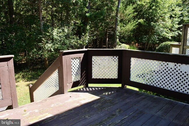 Building Photo - 153 Impatiens Ct