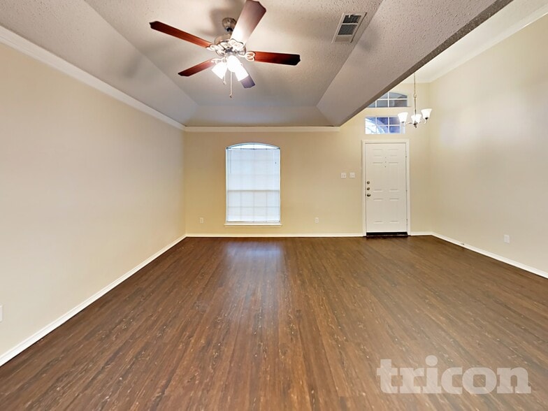 Building Photo - 7321 Indiana Ave