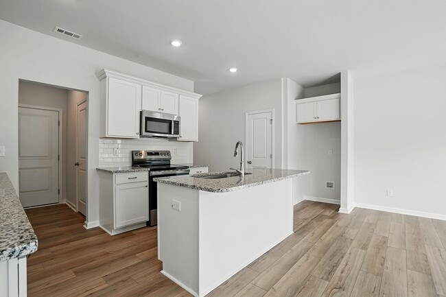 Building Photo - Available Now | Brand New 3 Bedroom Townhouse for Rent in Raleigh NC |