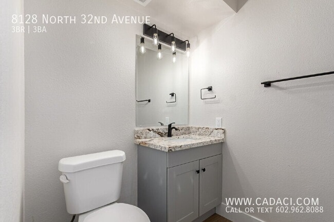 Building Photo - 8128 N 32nd Ave