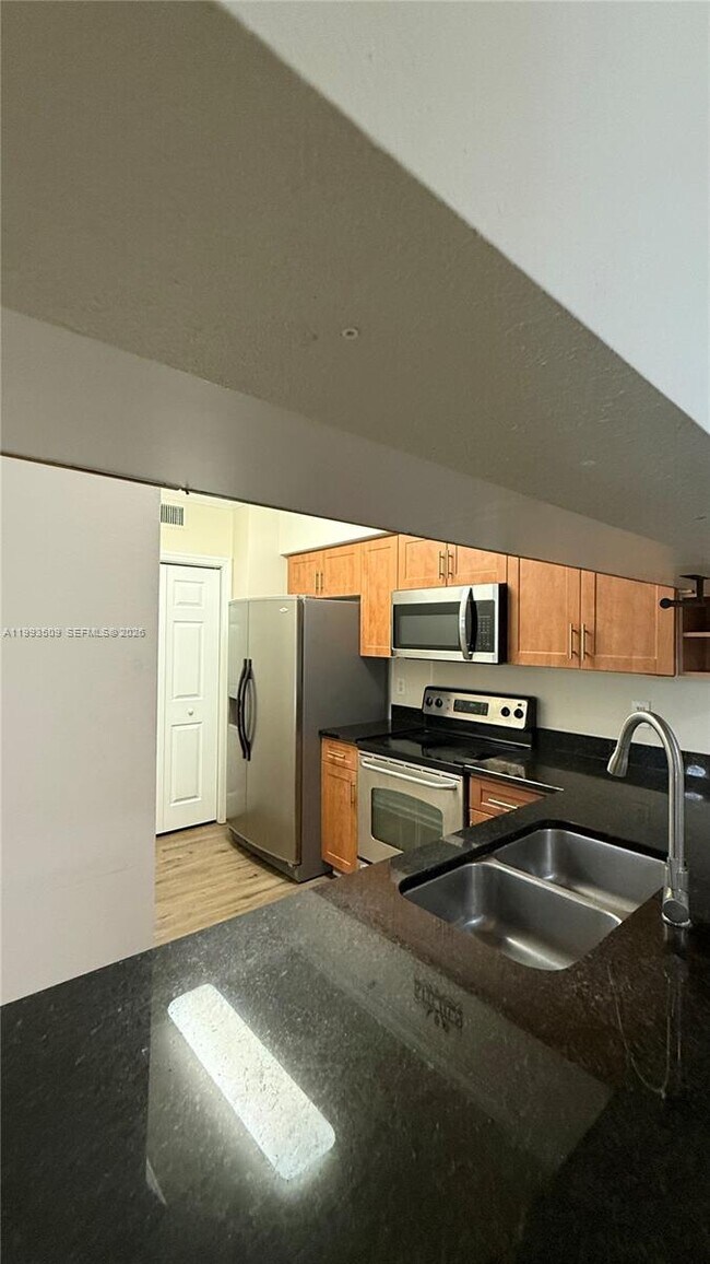 Building Photo - 6458 Emerald Dunes Dr