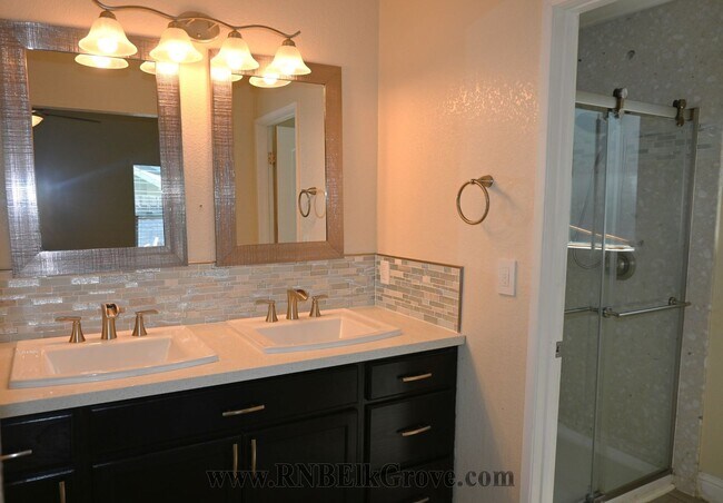 Building Photo - 2339 Silverado Ct