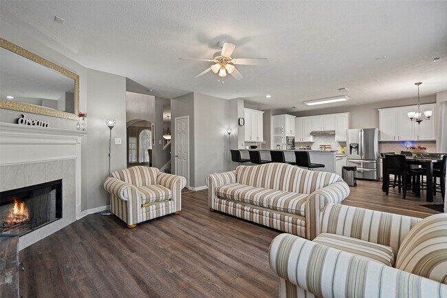 Building Photo - 20907 Wind Field Ln