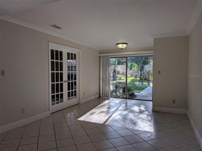 Building Photo - 450 Cherrywood Gardens Dr