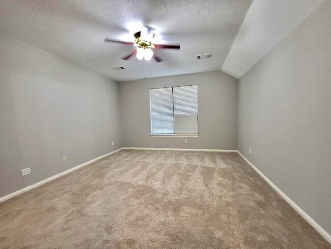 Building Photo - 20402 Westfield Pkwy Dr