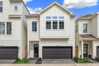 Building Photo - 6310 Brighton Oaks Ln