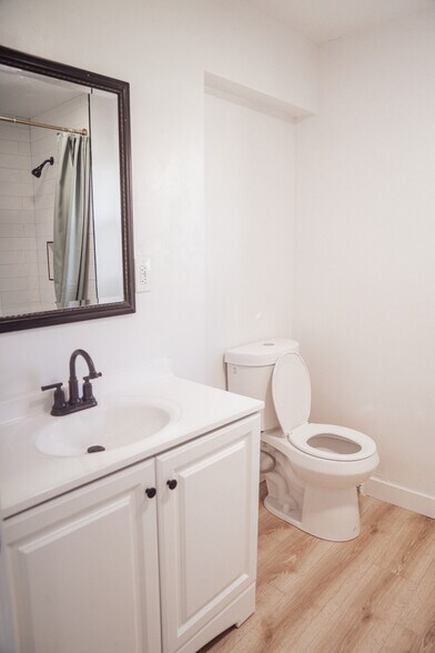 Building Photo - 340 N 400 E