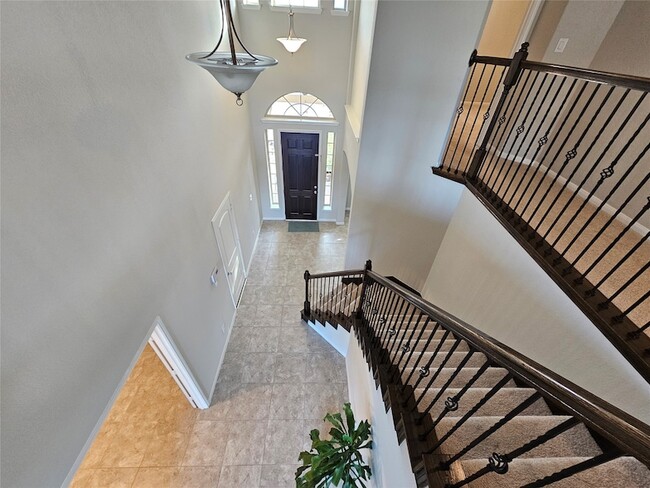 Building Photo - 24258 Via Vitani Dr