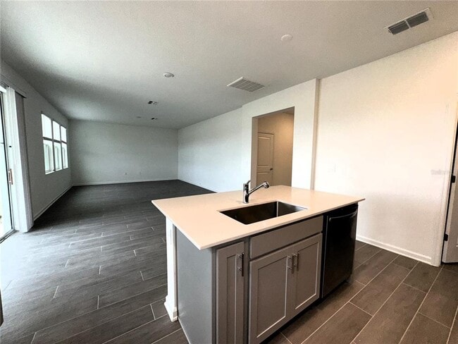 Building Photo - 2840 Fitness St