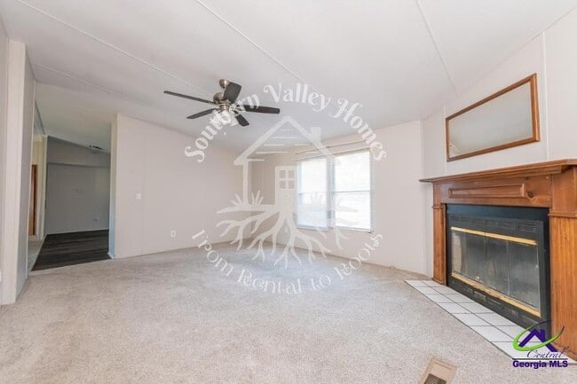 Building Photo - 349 Brighton Dr