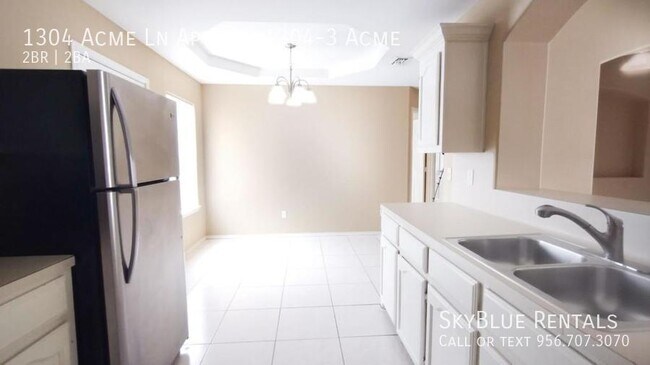 Building Photo - 1304 Acme Ln