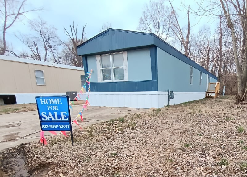 Building Photo - 47 Deerwood Park