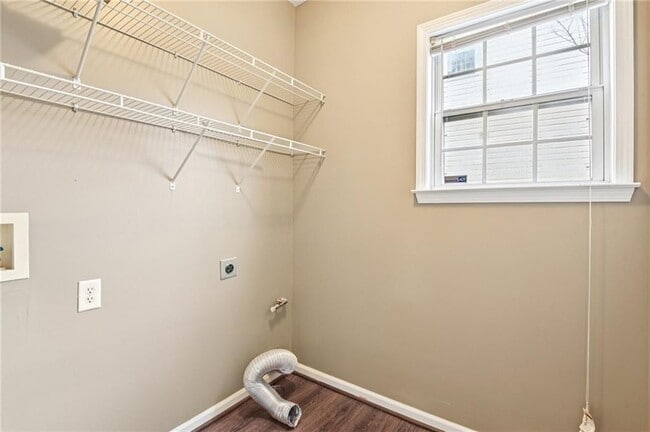 Building Photo - 1726 Taynton Cir