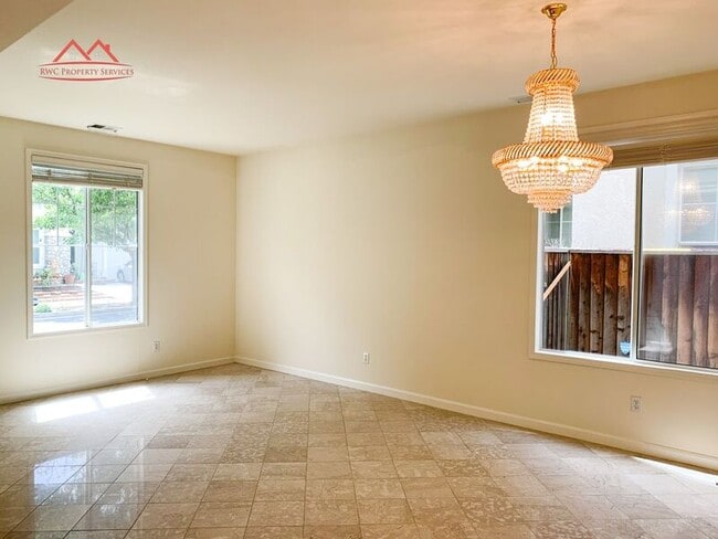 Building Photo - 4016 Lylewood Ct