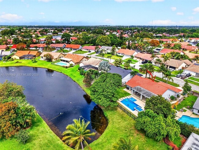 Building Photo - 9592 Majestic Way