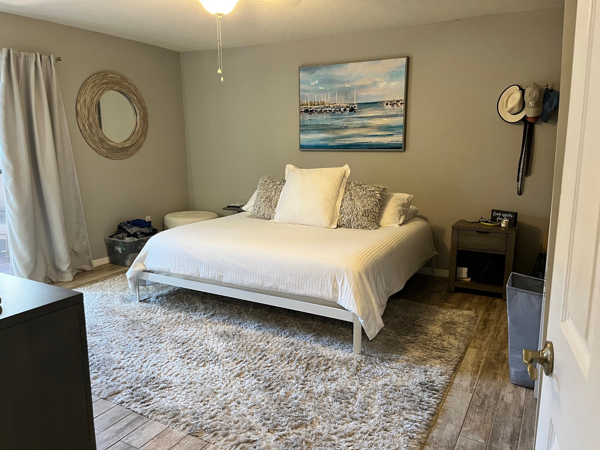Master Bedroom - 6150 Gulfport Blvd S