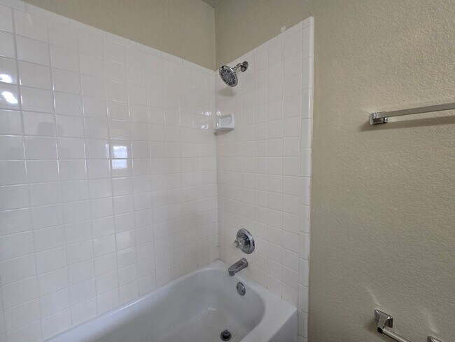 Building Photo - 4005 Nadine Dr