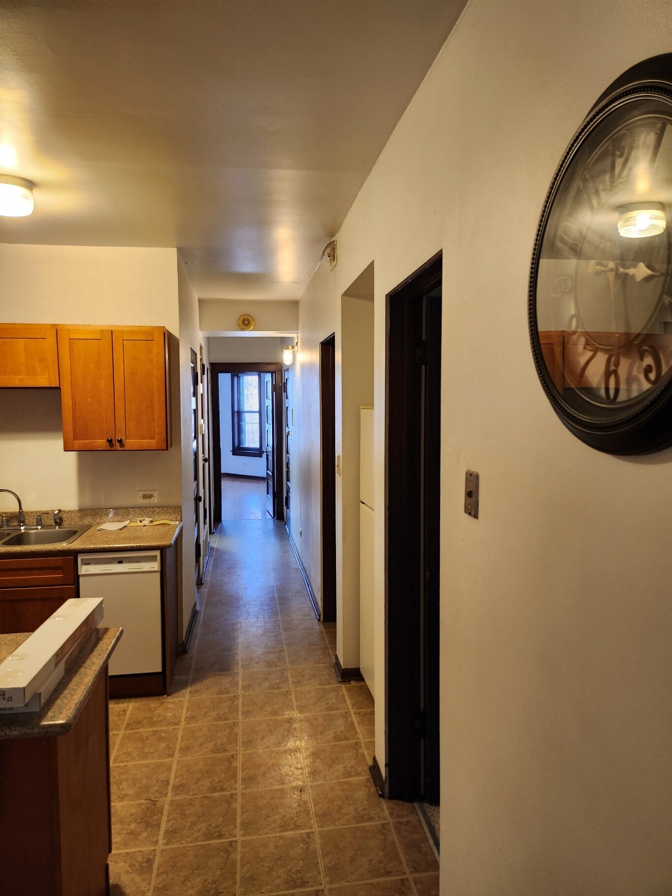 Building Photo - 3232 S Union Ave