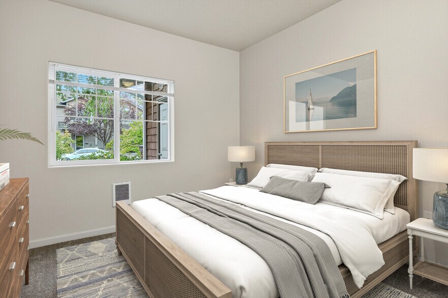 Building Photo - 10664 NE Holly St