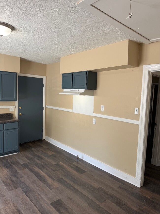 Building Photo - 2634 Browning Ave