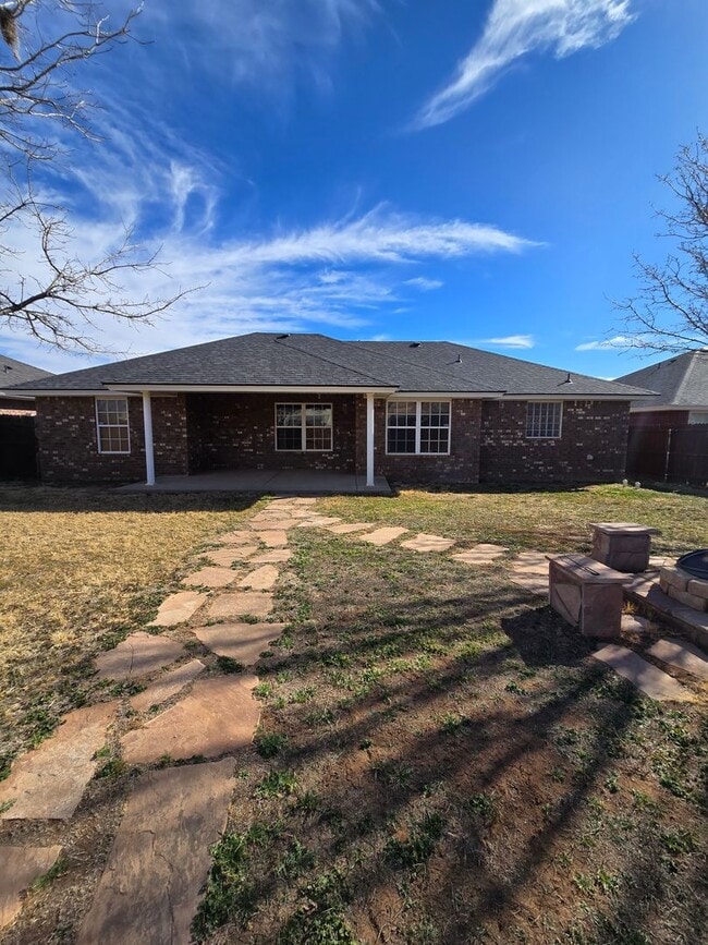 Building Photo - 4224 Sandstone Dr