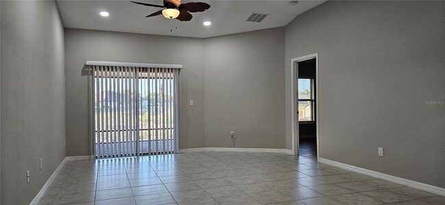 Building Photo - 13407 Crest Lake Dr